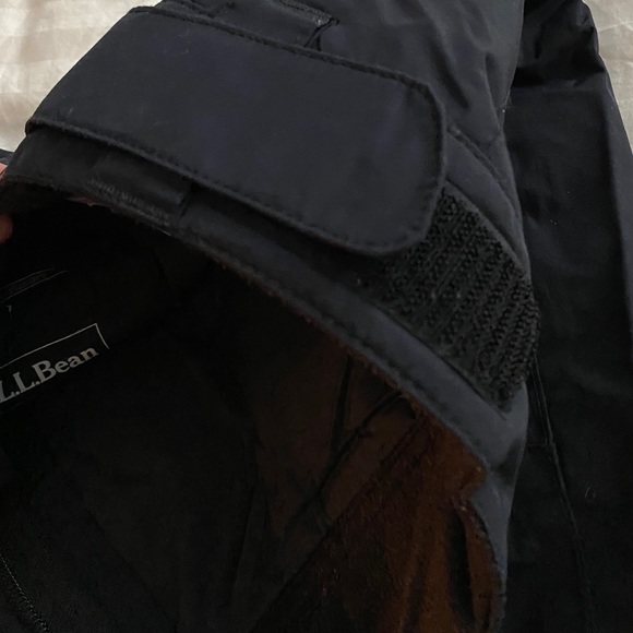 LL.Bean snow pants w/ adjustable waist & wide legs - Picture 6 of 8